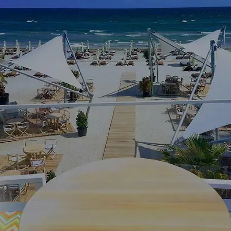 White Tower Apartmán Mamaia