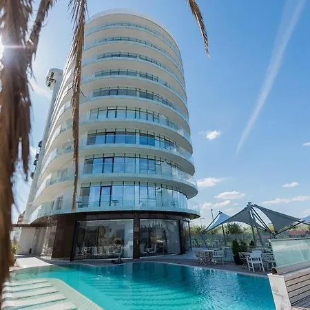 White Tower Apartment Mamaia